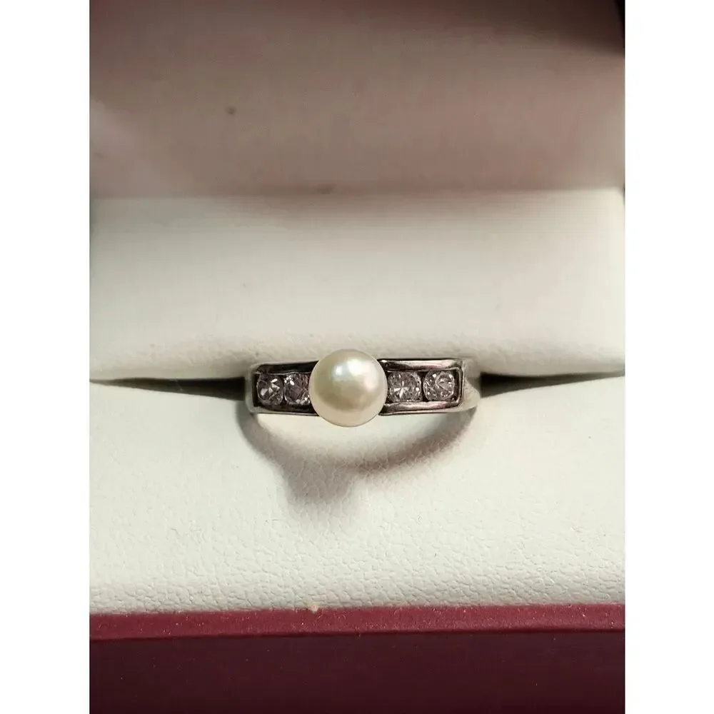 Pearl and Crystal Accent Sterling Silver Plated Ring Size 8